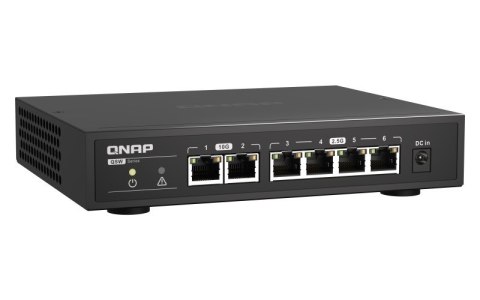 Qnap QSW-M2106-4C, 6x 2.5GbE,  4+A146x combo 10GbE SFP+/RJ45, management switch