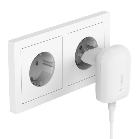 BELKIN ŁADOWARKA KĄTOWA 30W USB-C, PD, PPS + KABEL USB-C, BIAŁA