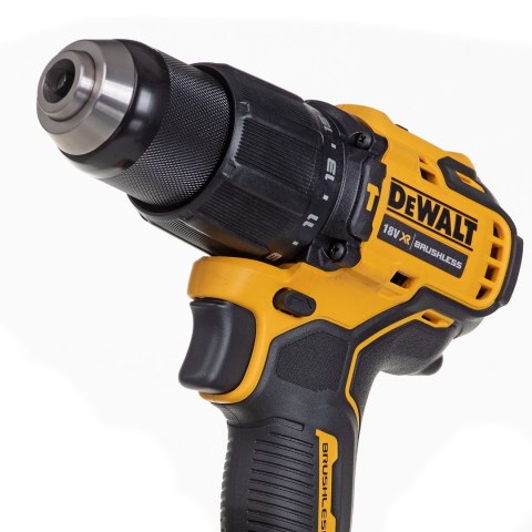 ZESTAW ELEKTRONARZĘDZI COMBO DEWALT DCK2062M2T (DCD709+DCF809) 18V 2X4,0AH