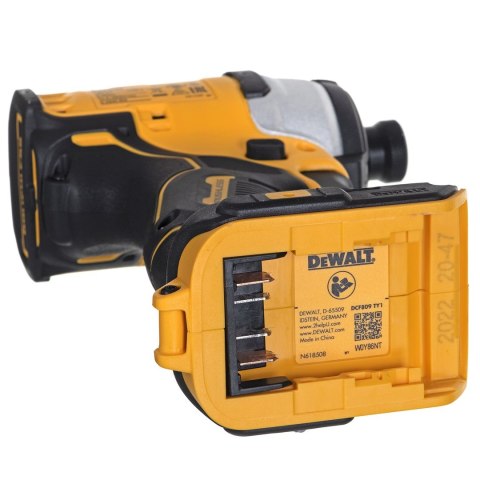 ZESTAW ELEKTRONARZĘDZI COMBO DEWALT DCK2062M2T (DCD709+DCF809) 18V 2X4,0AH