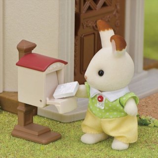 Sylvanian Families Miejski domek z tajemniczym pokojem na strychu 5708 p2