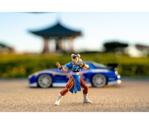 Auto Street Fighter 1993 Mazda RX7 z figurką Chun-Li 1:24 Simba JADA