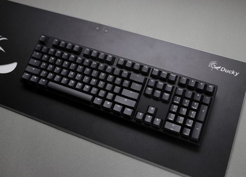 Ducky Origin Phantom Black klawiatura Uniwersalne USB QWERTZ Niemiecki Czarny