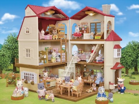 Sylvanian Families Miejski domek z tajemniczym pokojem na strychu 5708 p2