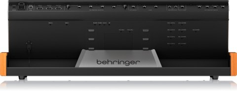 Behringer POLY D Syntezator analogowy