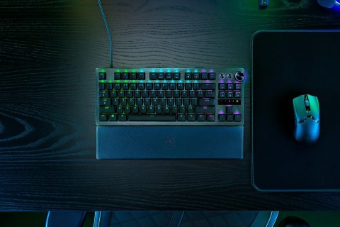 Razer RZ03-04980600-R3N1 klawiatura Gaming USB QWERTY Skandynawia Czarny