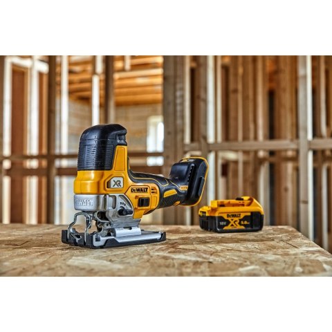 WYRZYNARKA DEWALT DCS335N-XJ