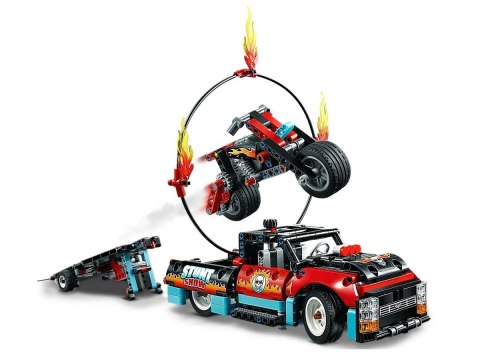 LEGO Technic 42106 - Furgonetka i motocykl kaskaderski