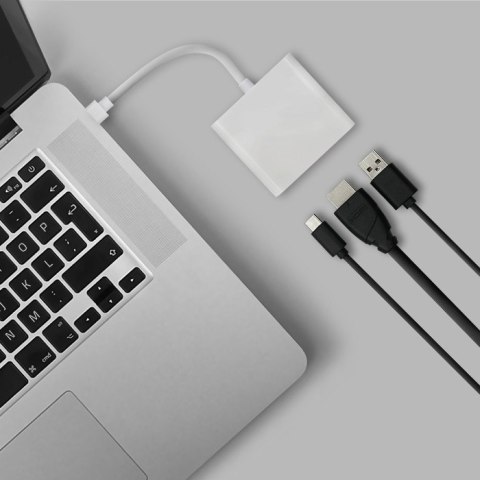 Qoltec Adapter USB 3.1 Typ C męski | HDMI A żeński + USB 3.0 A żeński + USB 3.1 Typ C PD | 0.2m | Biały