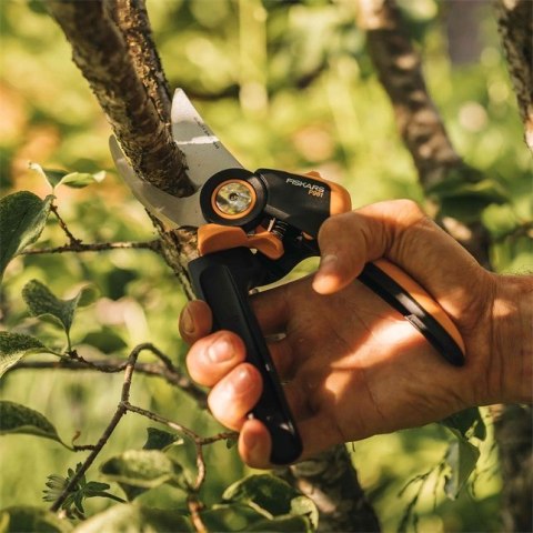 FISKARS SEKATOR NOŻYCOWY X-SERIES L P961 FISKARS SEKATOR NOŻYCOWY X-SERIES L P961