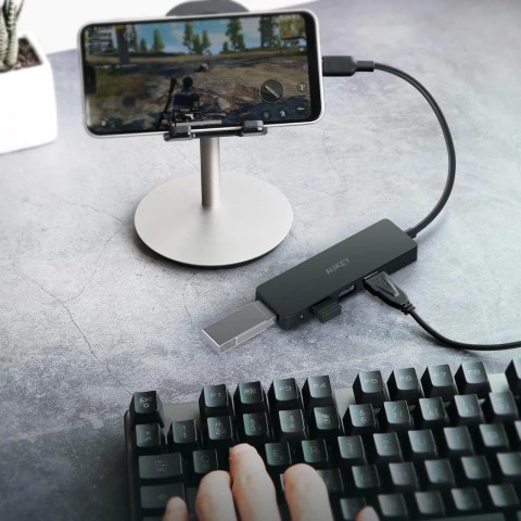 AUKEY CB-C64 HUB USB-C SLIM 4XUSB 3.1 5GBPS OTB AUKEY CB-C64 HUB USB-C SLIM 4XUSB 3.1 5GBPS OTB