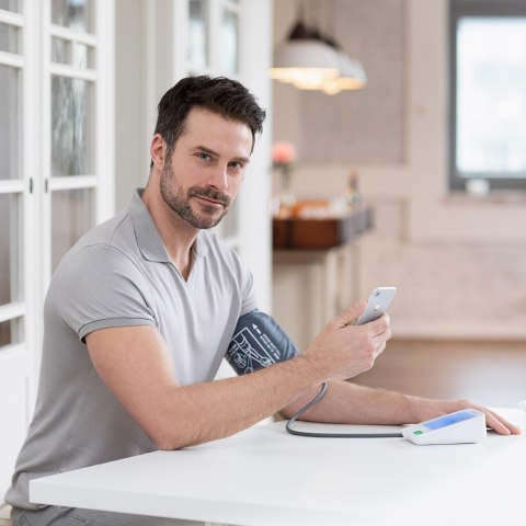 Ciśnieniomierz naramienny Medisana BU 584 Connect Ciśnieniomierz naramienny Medisana BU 584 Connect