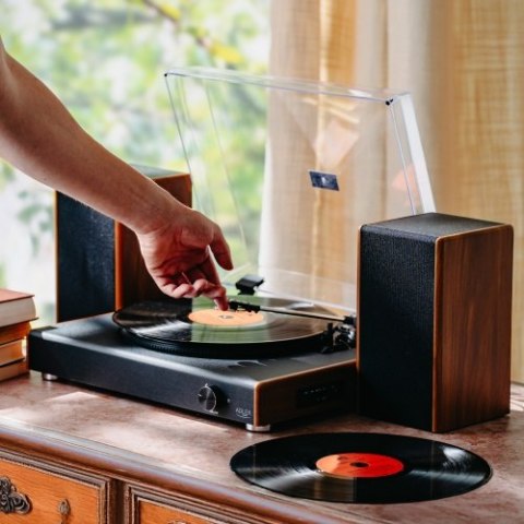 Gramofon z USB i Bluetooth Gramofon z USB i Bluetooth