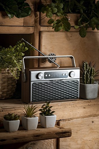 Radio z Bluetooth